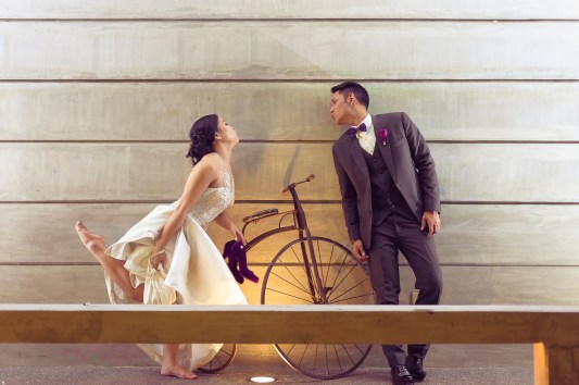 Niki and Kris - 2508